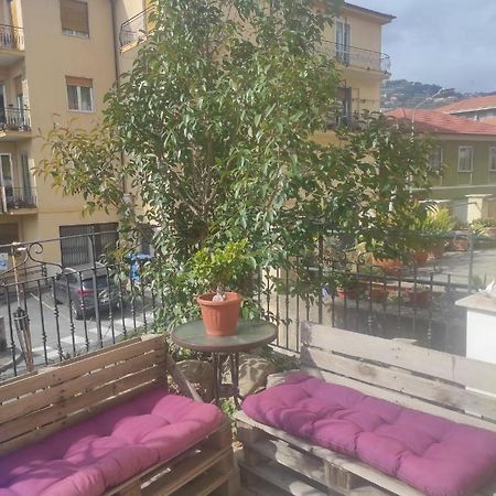 La Casa Del Sole Villa Imperia Eksteriør bilde